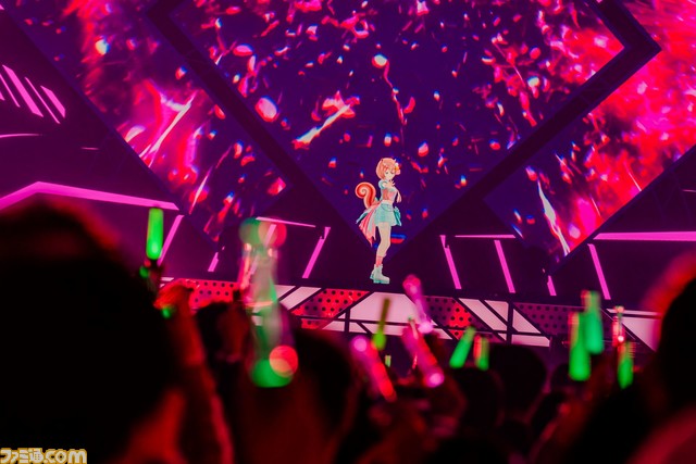 【ホロライブ5th fes.】今年のころさんは側宙⁉ マリン船長&かなたんによるオリ曲同士の殴り合いや沙花叉のメドレーに大興奮。ステージ1は予想外の展開続きで驚きと歓声の嵐が巻き起こる