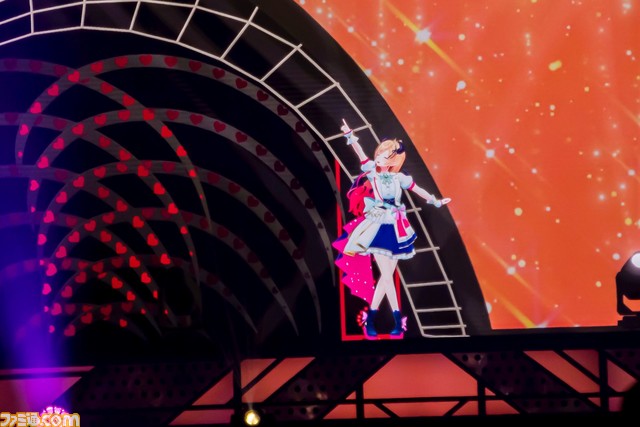 【ホロライブ5th fes.】今年のころさんは側宙⁉ マリン船長&かなたんによるオリ曲同士の殴り合いや沙花叉のメドレーに大興奮。ステージ1は予想外の展開続きで驚きと歓声の嵐が巻き起こる