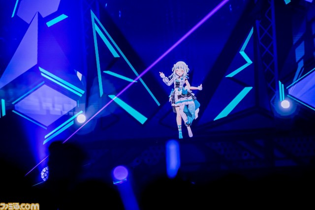 【ホロライブ5th fes.】今年のころさんは側宙⁉ マリン船長&かなたんによるオリ曲同士の殴り合いや沙花叉のメドレーに大興奮。ステージ1は予想外の展開続きで驚きと歓声の嵐が巻き起こる