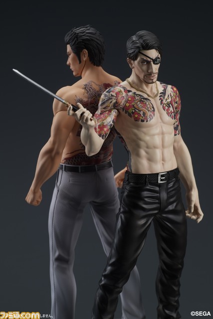 『龍が如く』真島吾朗のスタチューフィギュアが本日(4/17)より予約開始。おなじみ“般若”の刺青が目を引く嶋野の狂犬