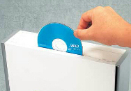 真上からディスクを投入