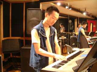 ph03.jpg