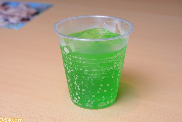 艦娘たちと夏を満喫! “『艦これ』×一番カフェ「秋葉原泊地」 艦娘だらけの海の家”内覧会リポート_12