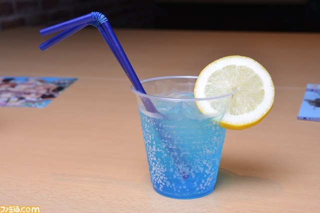 艦娘たちと夏を満喫! “『艦これ』×一番カフェ「秋葉原泊地」 艦娘だらけの海の家”内覧会リポート_08