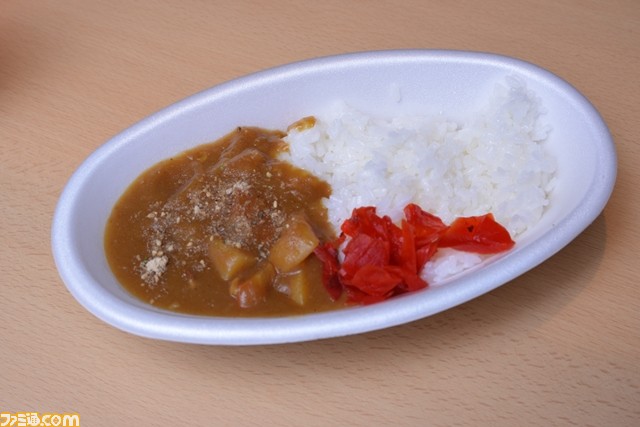 艦娘たちと夏を満喫! “『艦これ』×一番カフェ「秋葉原泊地」 艦娘だらけの海の家”内覧会リポート_04