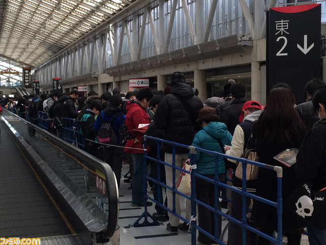 Nintendo Switch 体験会 2017いよいよスタート! 開場1時間前の時点で2000人超の大行列!【Nintendo Switch 体験会 2017】_04