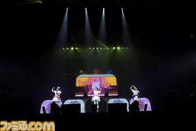 初の単独“ぶどーかん”は、サプライズゲスト6人! 手作りのような想いに溢れた『アイマス ミリオンライブ!』4thライブDay1リポート_08