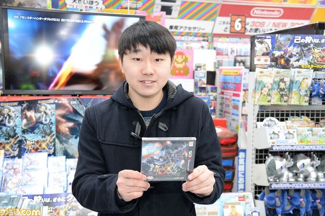 『モンスターハンターダブルクロス』が待ちきれない! ヨドバシカメラ マルチメディアAkibaは開店時には120人以上の行列が【『MHXX』発売日リポート】_06