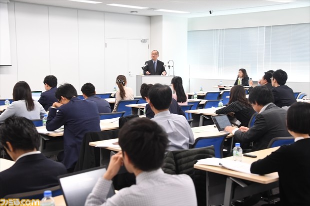 “熱狂人口”の拡大によって実現するゲームマーケットの最大化とは? カドカワ 浜村弘一取締役の講演“ゲーム産業の現状と展望<2017年春季>”リポート_02