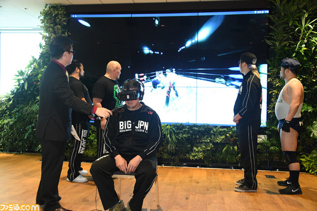 DMM.comの『VRプロレス』、本日配信! 記者会見ではプロレスラーが大暴れ!!_04