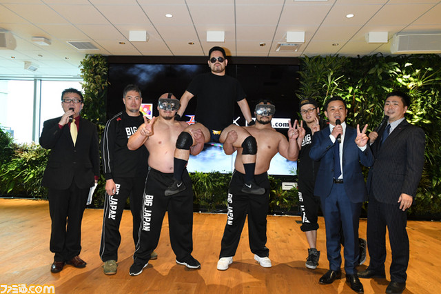 DMM.comの『VRプロレス』、本日配信! 記者会見ではプロレスラーが大暴れ!!_06