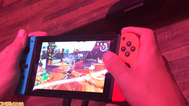 【動画あり】『スプラトゥーン2』4人協力プレイのサーモンランを初体験! つぎつぎ襲い来るシャケを相手に、声がけで盛り上がること間違いなし!【E3 2017】_08