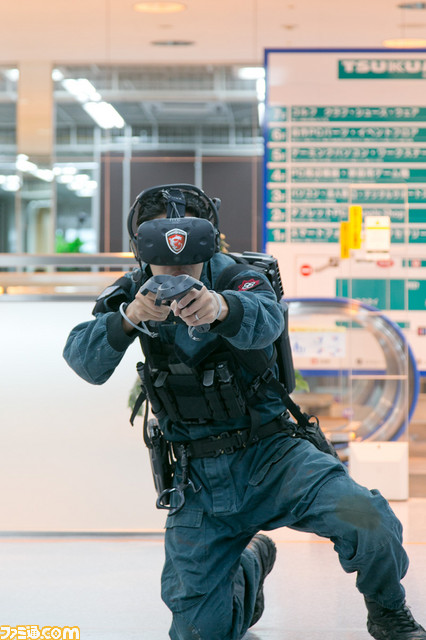 元特殊部隊員がバックパック型PC『VR One』でFPSをプレイ! 元プロの戦士に戦いかたとVRの未来を訊いた_10