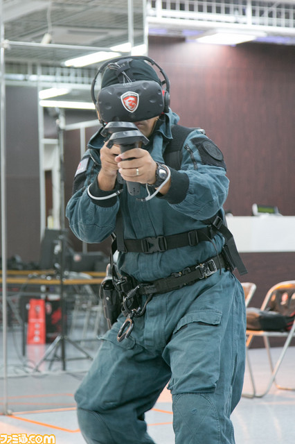 元特殊部隊員がバックパック型PC『VR One』でFPSをプレイ! 元プロの戦士に戦いかたとVRの未来を訊いた_14