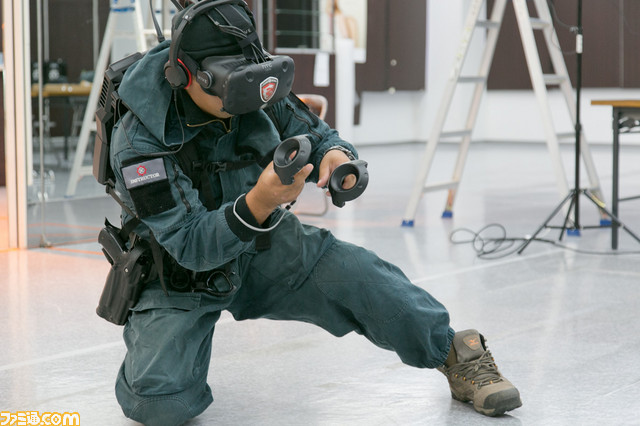 元特殊部隊員がバックパック型PC『VR One』でFPSをプレイ! 元プロの戦士に戦いかたとVRの未来を訊いた_13
