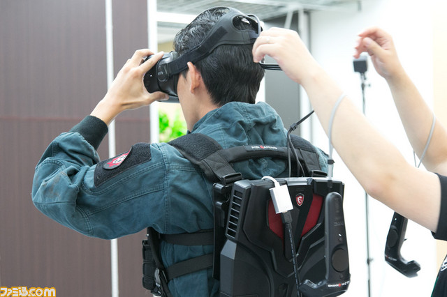 元特殊部隊員がバックパック型PC『VR One』でFPSをプレイ! 元プロの戦士に戦いかたとVRの未来を訊いた_06