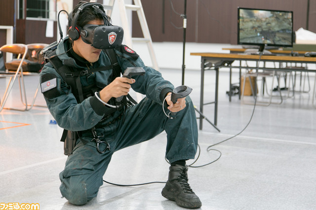 元特殊部隊員がバックパック型PC『VR One』でFPSをプレイ! 元プロの戦士に戦いかたとVRの未来を訊いた_08
