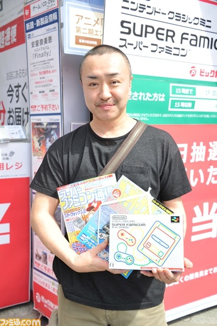 ミニスーファミがついに発売! ビックカメラ 有楽町店には1000人以上が詰めかけた!!【ミニスーファミ発売日リポート】_17