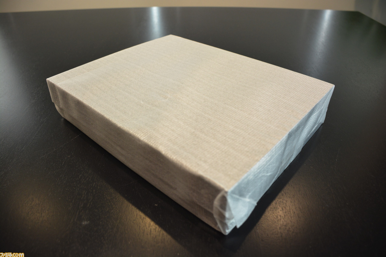 Xbox One Xの製品版が編集部に到着! さっそく本体構成をチェックしてみた!!_11