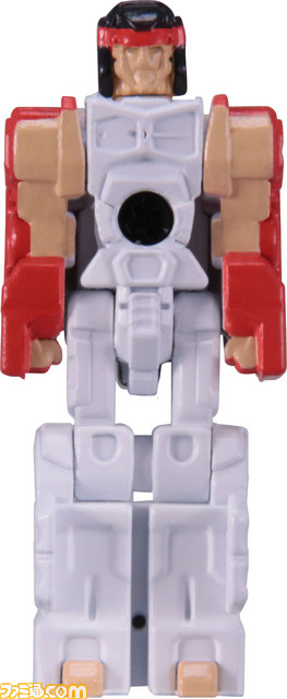 トランスフォーマーが『ストリートファイターII』のファイターたちに変形!_33