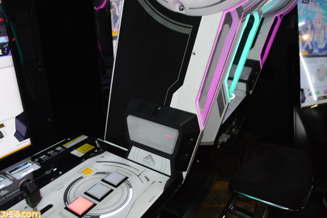 独自のギミックが満載! セガが送る完全新作音ゲー、『オンゲキ』ロケテストインプレッション&インタビュー_03