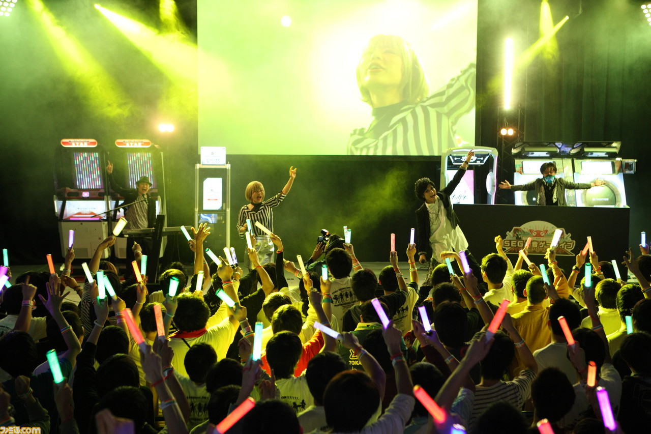 『オンゲキ』シューターズが初ステージ! 多彩なアーティストたちが熱演を繰り広げた“セガ音ゲーライブ”リポート【JAEPO 2018】_23