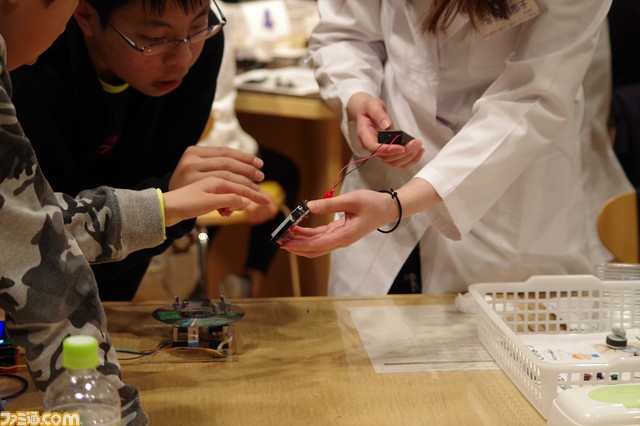 PS2を分解してモノの仕組みを知る! “プレイステーション分解ワークショップ”リポート _18