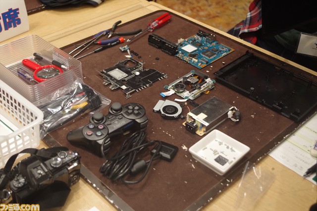 PS2を分解してモノの仕組みを知る! “プレイステーション分解ワークショップ”リポート _13