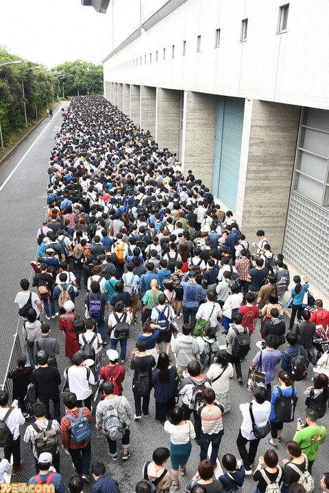 東京ゲームショウ2018一般日が開幕! 幕張メッセの熱気と行列をフォトリポート!!【TGS2018】_03