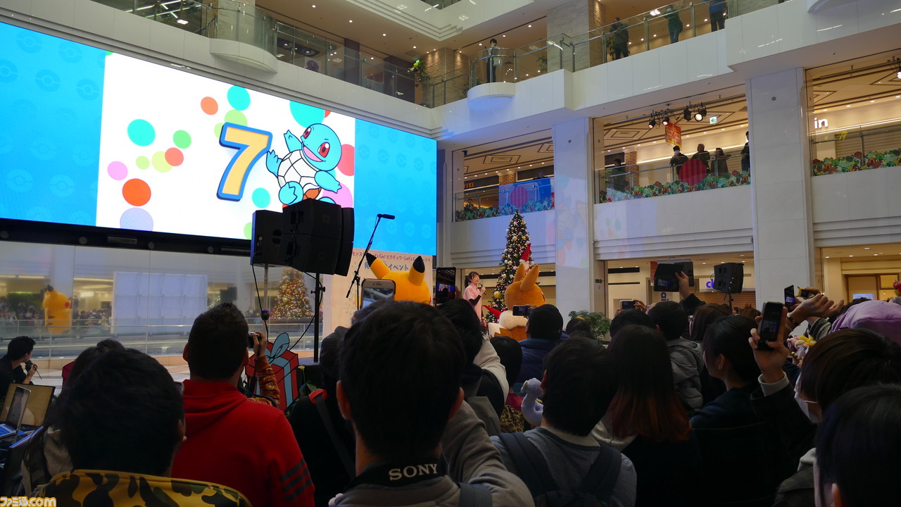 『ポケモン ピカ・ブイ』発売記念イベントに増田順一氏らが登場! 先着151名にポケモンたちのぬいぐるみを図鑑番号順にわたすサプライズも!_19