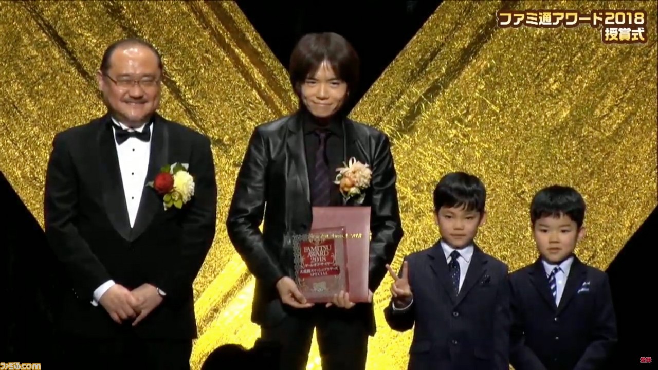 ファミ通アワード2018、ゲーム・オブ・ザ・イヤーは『モンハン:ワールド』と『スマブラSP』!(大賞受賞画像・コメント追加)_01