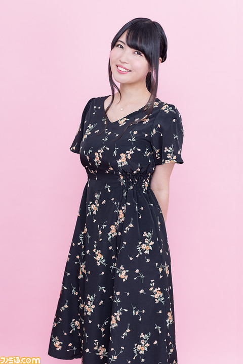 『アイマス シンデレラガールズ』大坪由佳さん(三村かな子役)インタビュー。「ライブでは幸せな気持ちになってくれるように、いつも笑顔を心がけています」_02