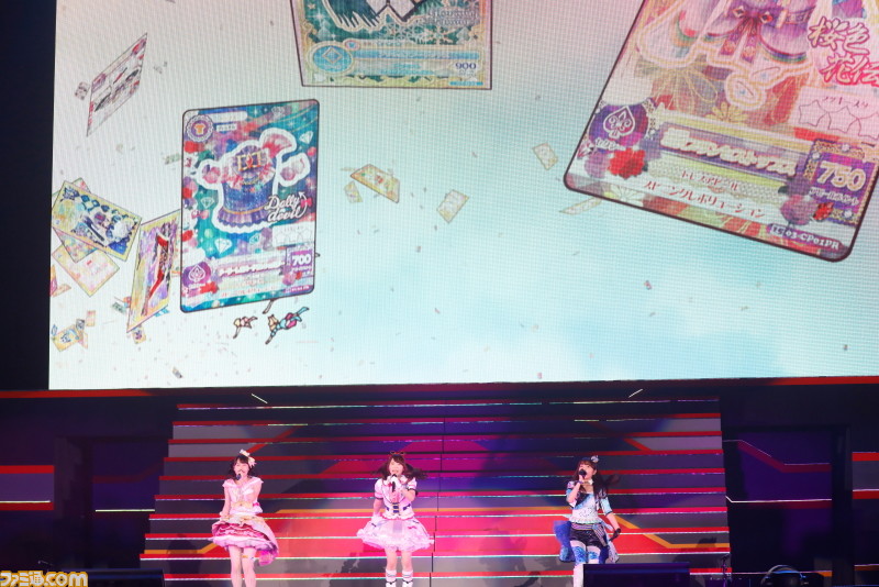 “バンナムフェス”DAY2リポート! 『アイマス』、『ラブライブ』、『アイカツ』などのアイドルが集結した“最高が止まらない”ライブ_133