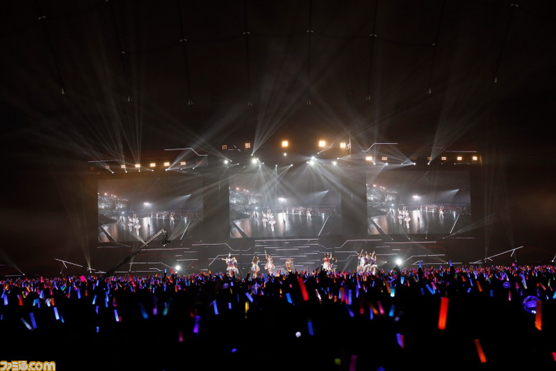 “バンナムフェス”DAY2リポート! 『アイマス』、『ラブライブ』、『アイカツ』などのアイドルが集結した“最高が止まらない”ライブ_07