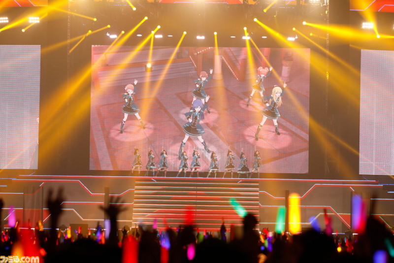 “バンナムフェス”DAY2リポート! 『アイマス』、『ラブライブ』、『アイカツ』などのアイドルが集結した“最高が止まらない”ライブ_04