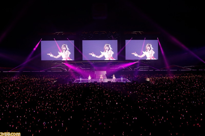 “バンナムフェス”DAY2リポート! 『アイマス』、『ラブライブ』、『アイカツ』などのアイドルが集結した“最高が止まらない”ライブ_57