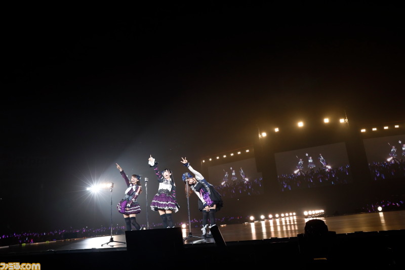 “バンナムフェス”DAY2リポート! 『アイマス』、『ラブライブ』、『アイカツ』などのアイドルが集結した“最高が止まらない”ライブ_77