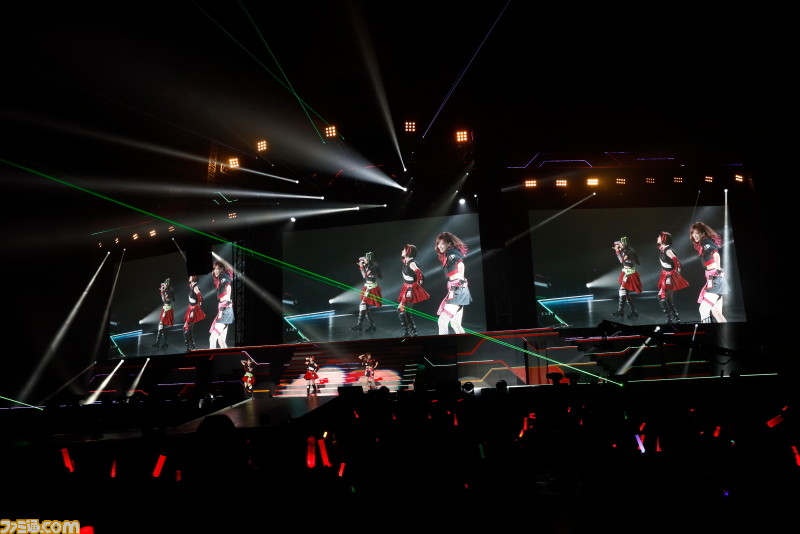 “バンナムフェス”DAY2リポート! 『アイマス』、『ラブライブ』、『アイカツ』などのアイドルが集結した“最高が止まらない”ライブ_160