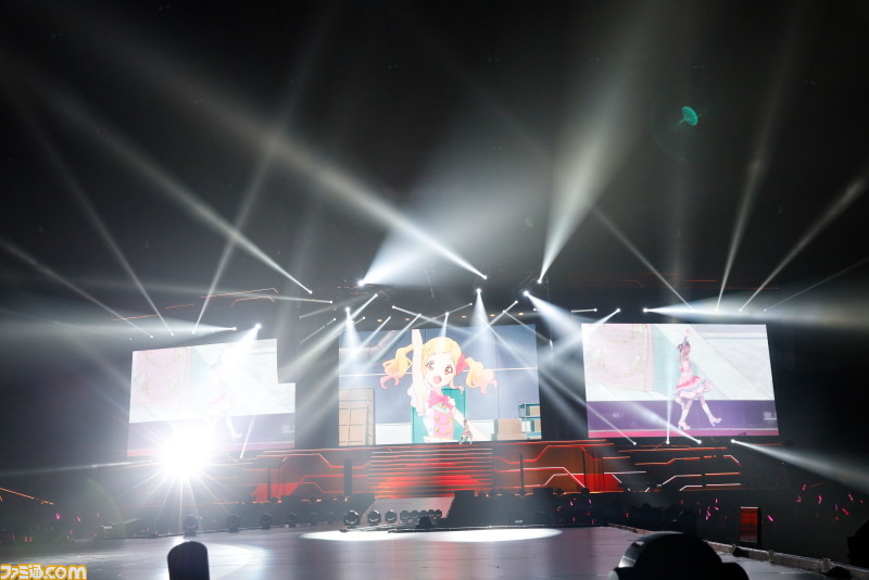 “バンナムフェス”DAY2リポート! 『アイマス』、『ラブライブ』、『アイカツ』などのアイドルが集結した“最高が止まらない”ライブ_27