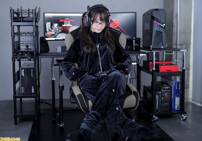 “ゲーミング着る毛布 ダメ着4G”発売。ゲーマーのための機能が多く備わった最強の防寒着!_01