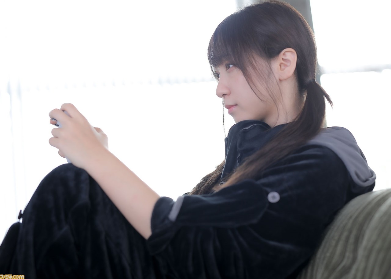 “ゲーミング着る毛布 ダメ着4G”発売。ゲーマーのための機能が多く備わった最強の防寒着!_05