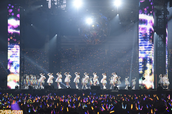 『アイマス シンデレラガールズ』7thライブ“Funky Dancing!”(名古屋公演)2日目リポート――アツい楽曲の数々で、プロデューサーたちを大興奮の渦に巻き込んだ4時間_10