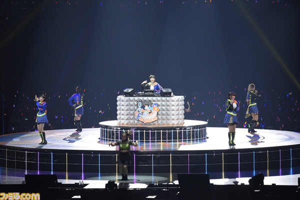 『アイマス シンデレラガールズ』7thライブ“Funky Dancing!”(名古屋公演)2日目リポート――アツい楽曲の数々で、プロデューサーたちを大興奮の渦に巻き込んだ4時間_08