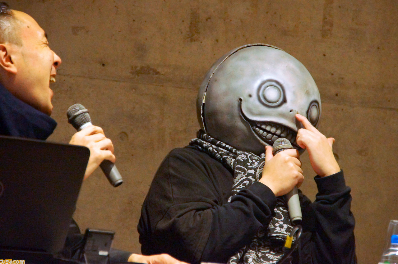 ヨコオタロウ氏が“サイトウが日野神と戦うRPG”のシナリオを即興作成! 基調講演“宇宙で2番目にダメなゲームの作り方”【CEDEC+KYUSHU 2019】_07