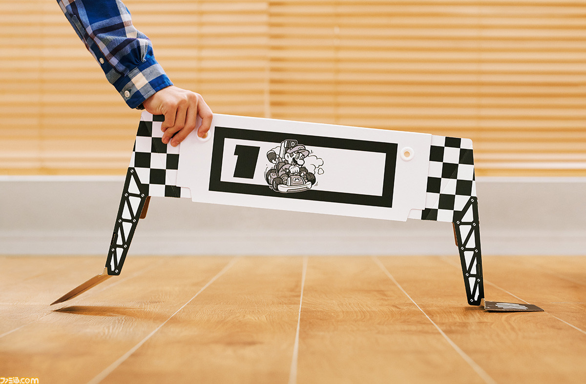 『マリオカート ライブ ホームサーキット』がSwitchで10/16発売。カメラ内蔵カート&ARで新たな『マリオカート』がお家にやってくる