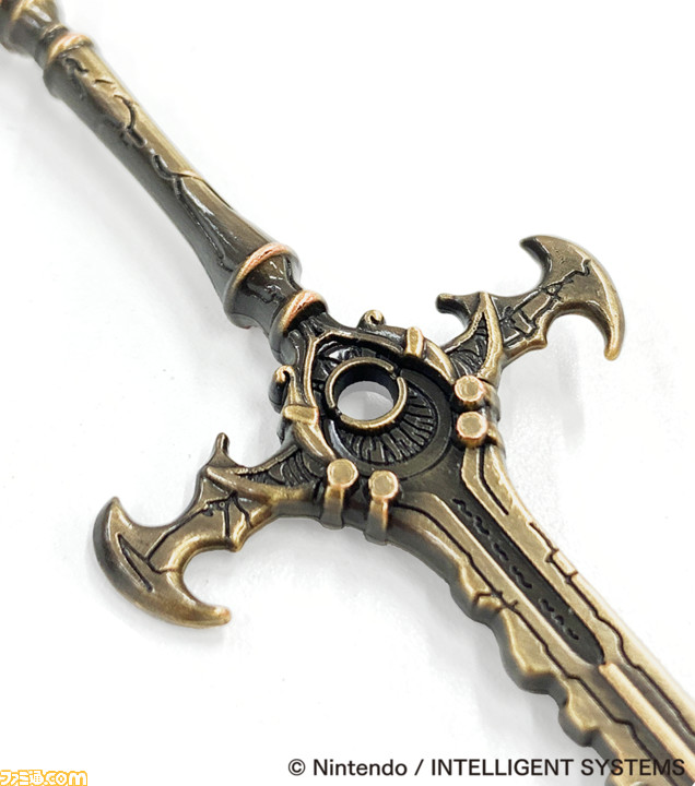 『ファイアーエムブレム 風花雪月』より天帝の剣が重厚なキーホルダーになって登場。2021年1月発売予定