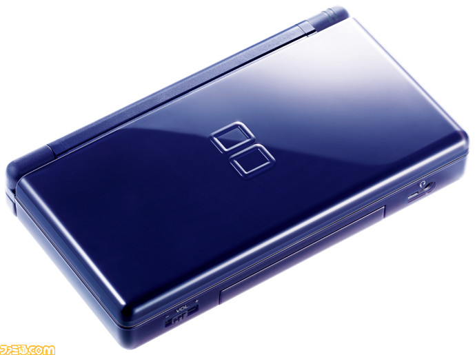 ニンテンドーDS Liteが発売された日。世界で9386万台を売り上げて社会現象となった大人気ハード【今日は何の日?】