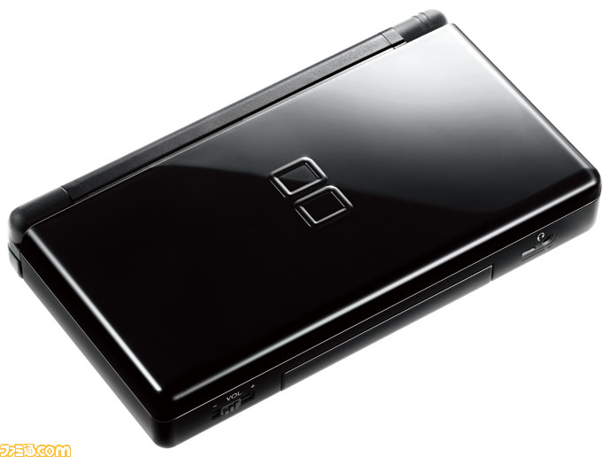 ニンテンドーDS Liteが発売された日。世界で9386万台を売り上げて社会現象となった大人気ハード【今日は何の日?】