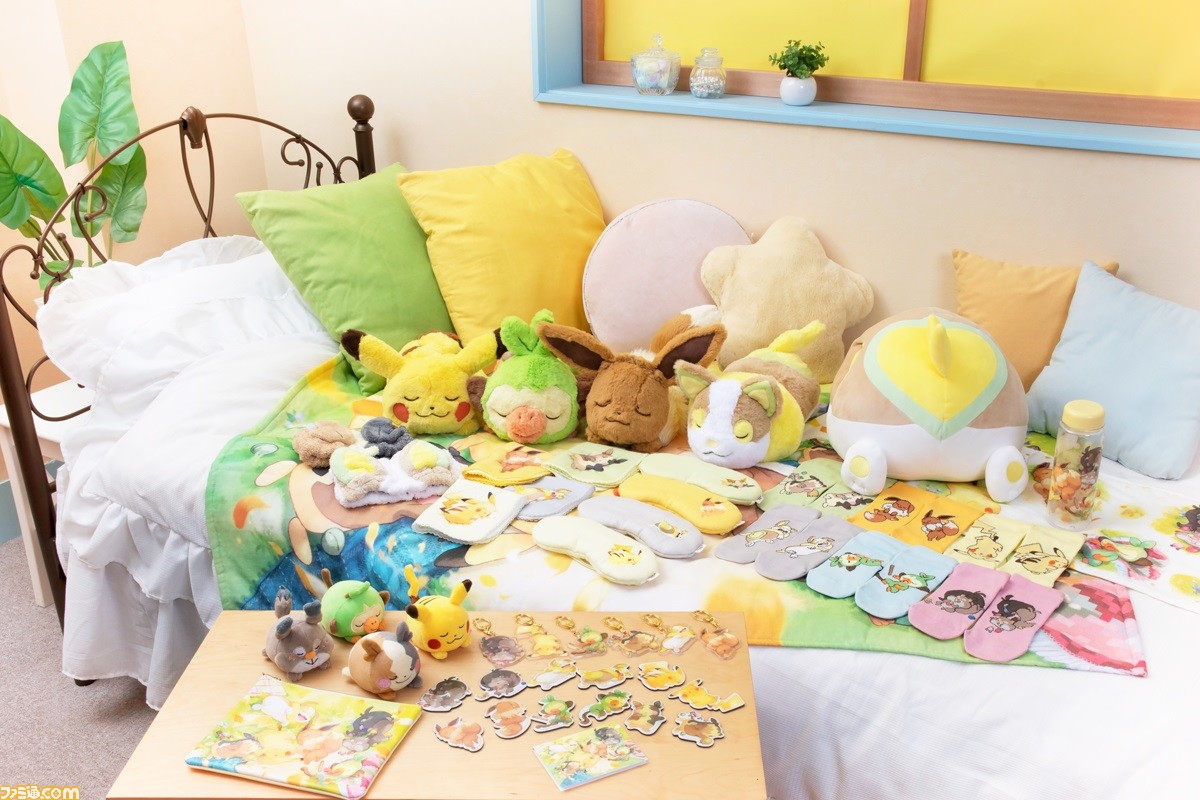 『ポケモンGO』5周年記念グッズや、リラックスしたポケモンたちのかわいらしいグッズが、ポケモンセンターに登場!