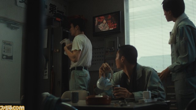 【マクドナルド】ゴジラバーガーが新登場。旨辛肉厚ビーフ&ザク切りポテト、スモーキーペッパーチキン、チーズダブルてりやきを2024年1月5日に発売